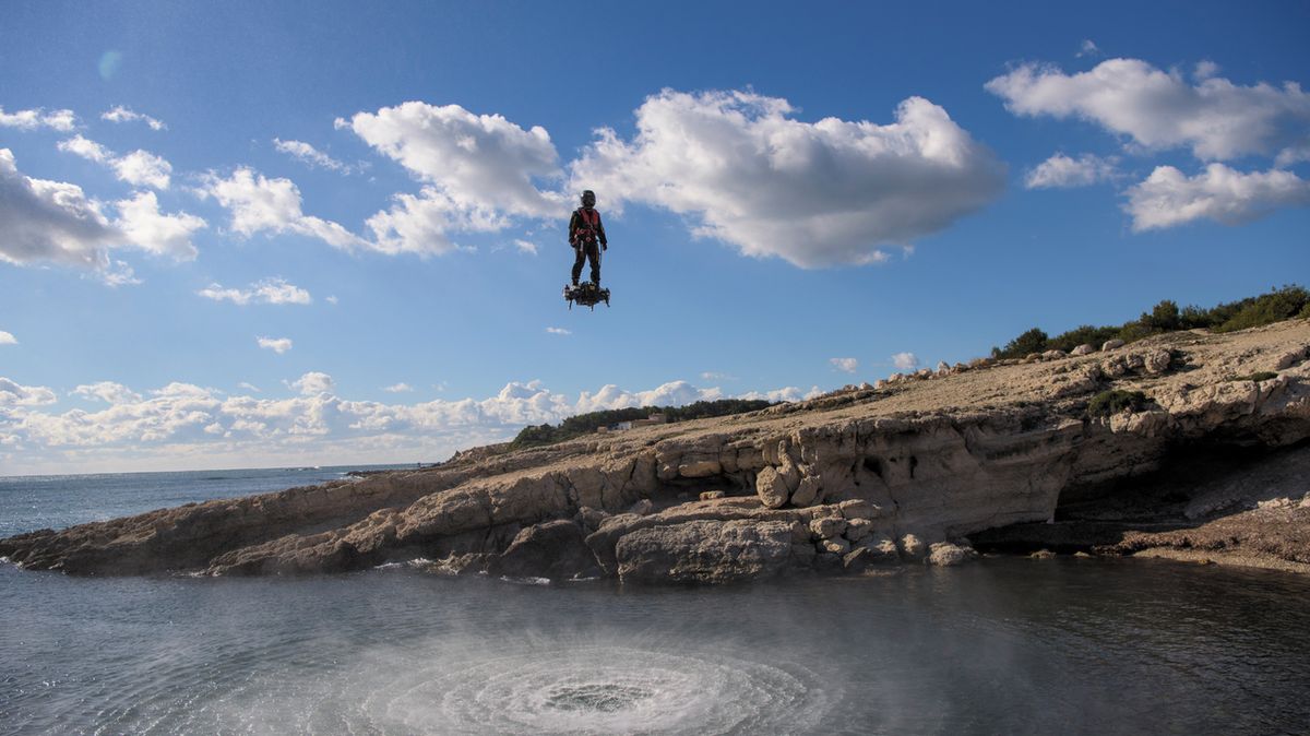 franky-zapata-flyboard-air-breitling.jpg