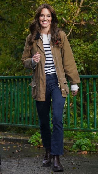 One image of the 32 ways to style jeans and boots