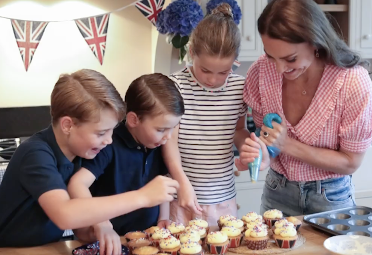 Princess Kate brora blouse