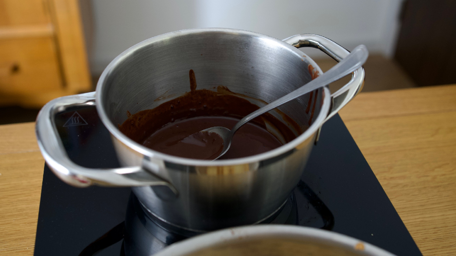 The Tillreda Portable induction hob from IKEA