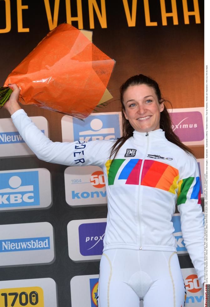 Lizzie Armitstead was second on the day and kept her lead in the World Cup standings