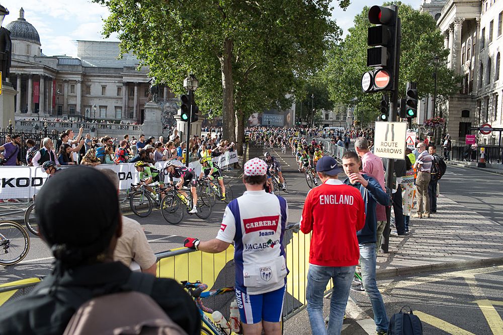 The peloton rides around Trafalgar Square during the Prudential RideLondon Classique