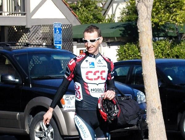 Kurt Asle Arvesen doesn't mind a bit of Solvang sun in February
