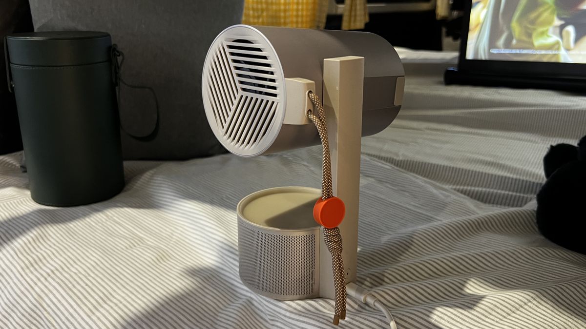 Xgimi Mogo 3 Pro rear showing its design