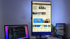 The MateView monitor showing the IT Pro website