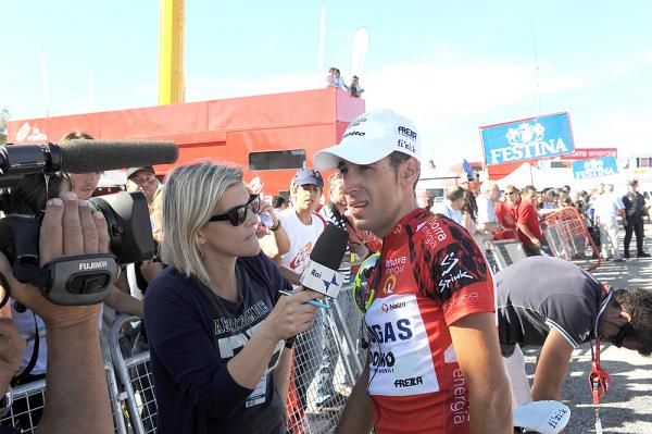 Vincenzo Nibali explains how he lost the race lead after stage 16.