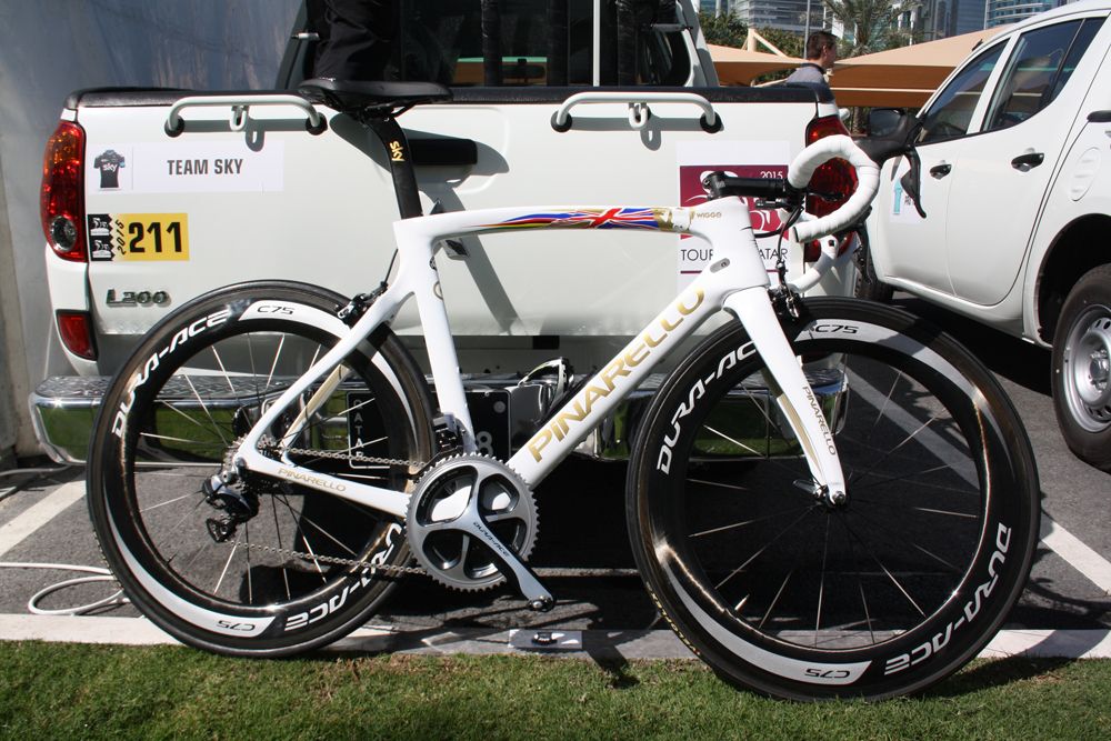 Bradley Wiggins' Pinarello Dogma F8 road bike