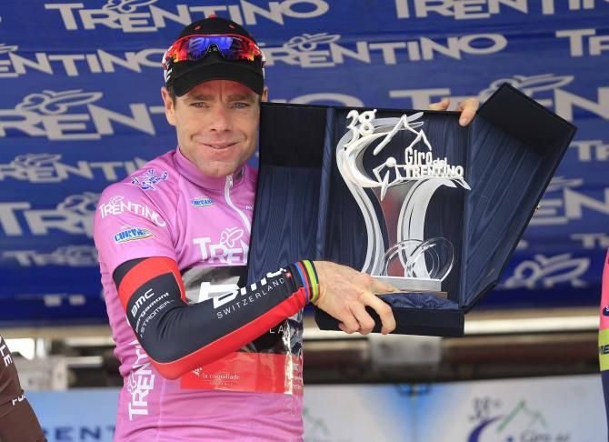 Cadel Evans (BMC) showed off his Giro d'Italia form by winning the Giro del Trentino.