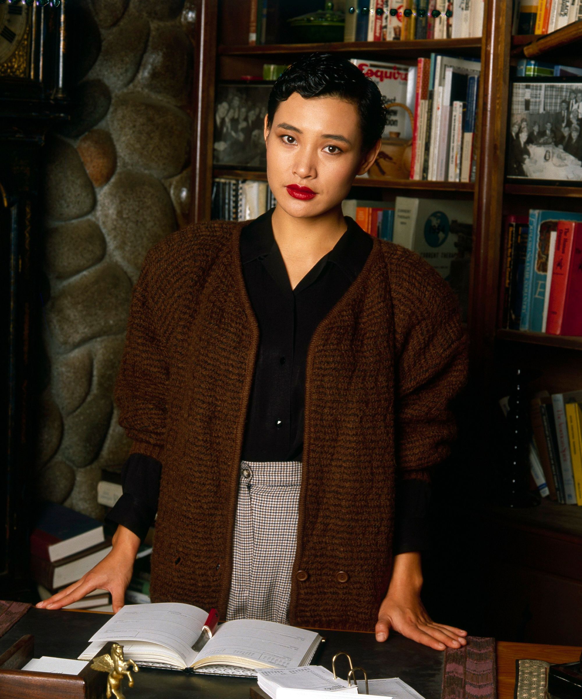 A bookshelf in Twin Peaks