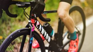 The Ultimate WMN features the iconic colours of the Canyon//SRAM pro women's race team