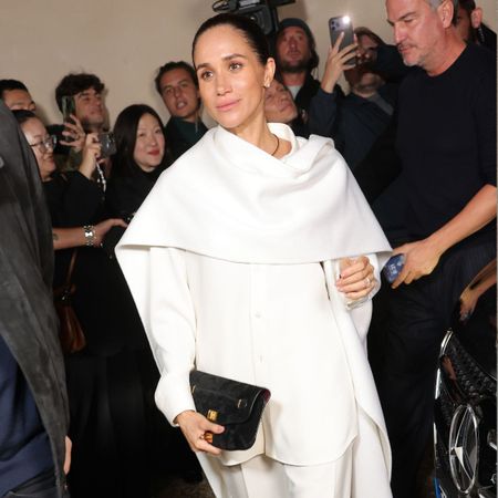 how-to-dress-in-your-40s