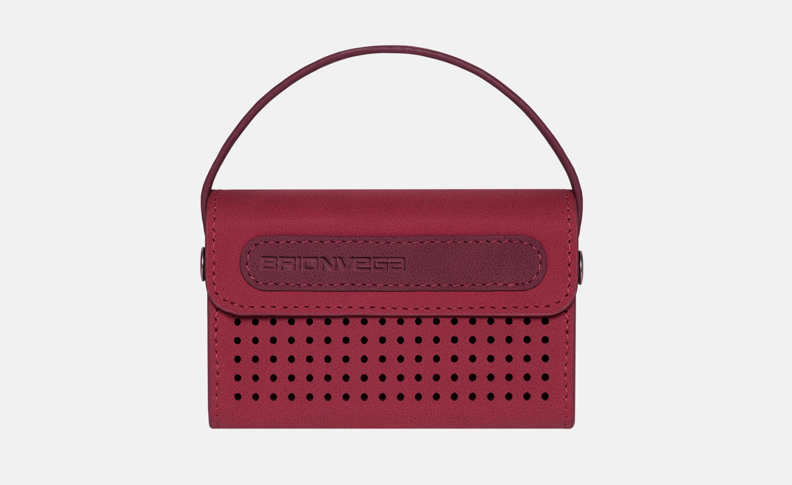 WearIt offers high fidelity wireless sound with dual high performance drivers and a tuned radiator for deep bass