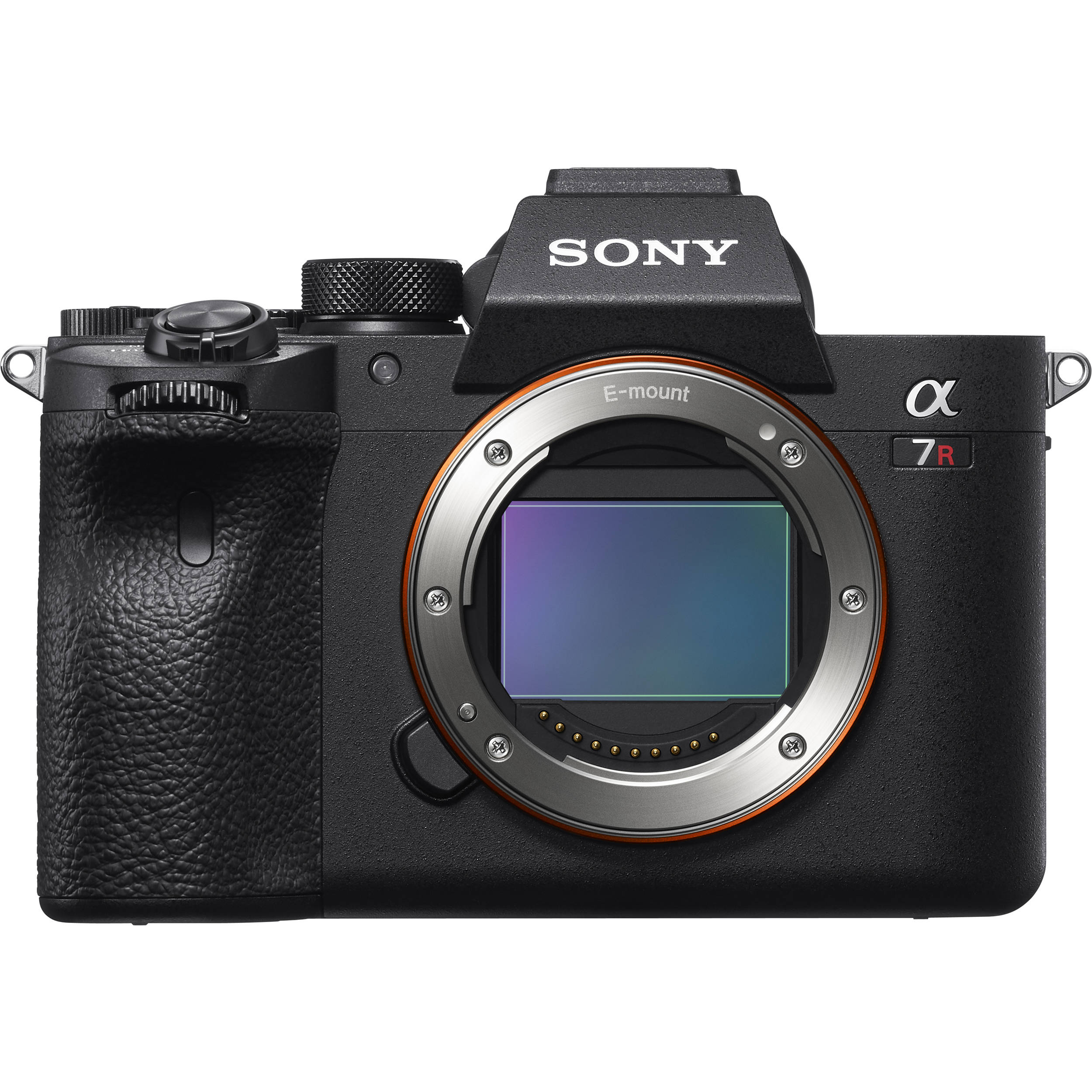 Sony Alpha A7R Mark IV valkoisella taustalla