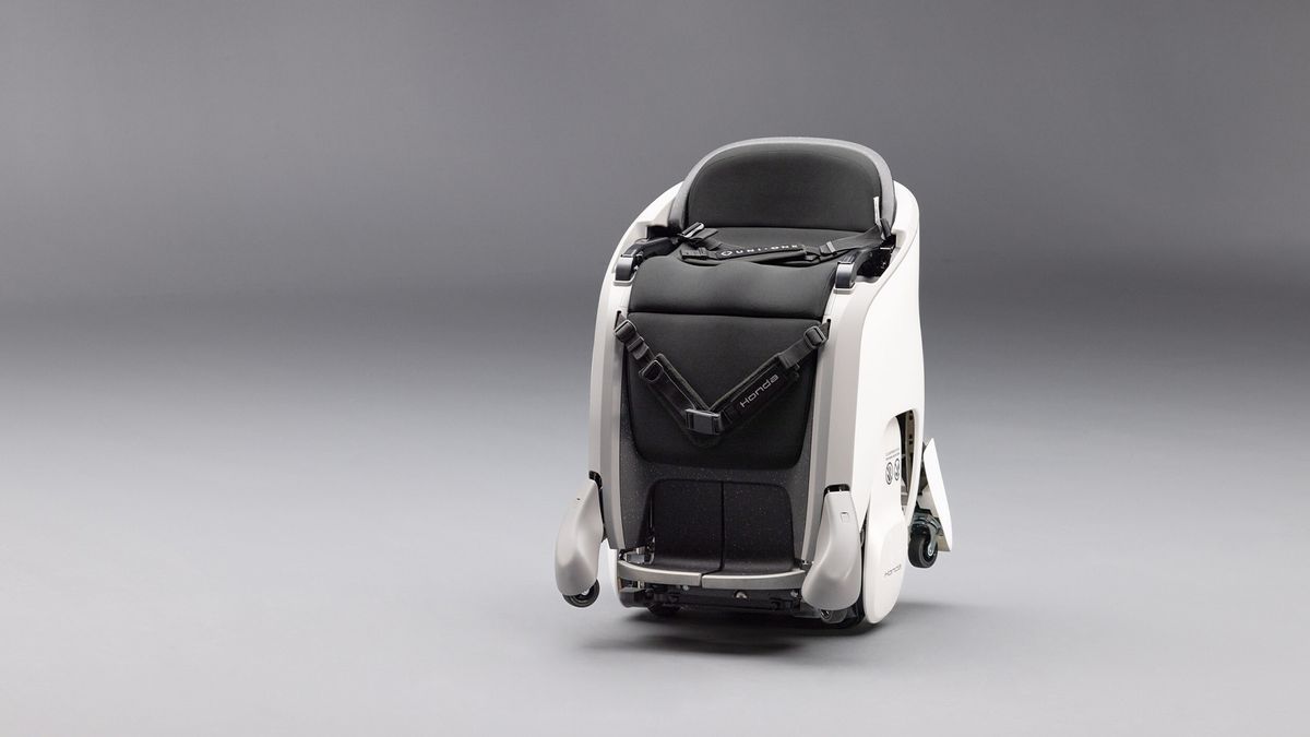 Honda thinks the future of VR is cruising around on this glorified