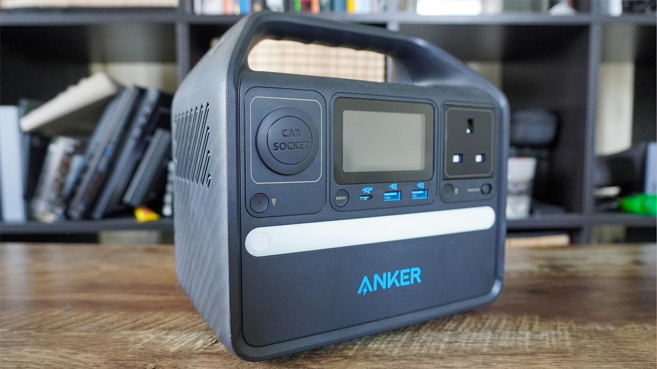 Anker Powerhouse 521 speaker sitting on desk