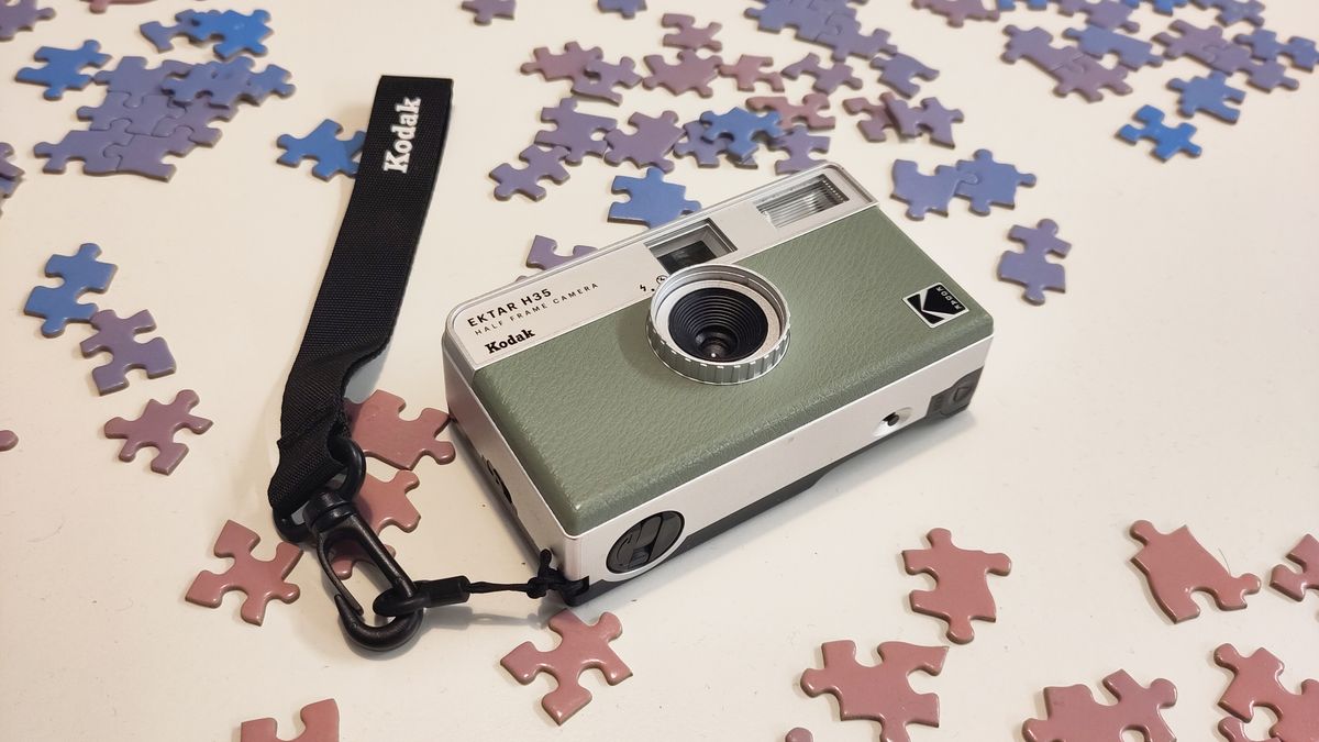 Kodak Ektar H35N Half Frame Camera Review: More Sharpness, More Fun