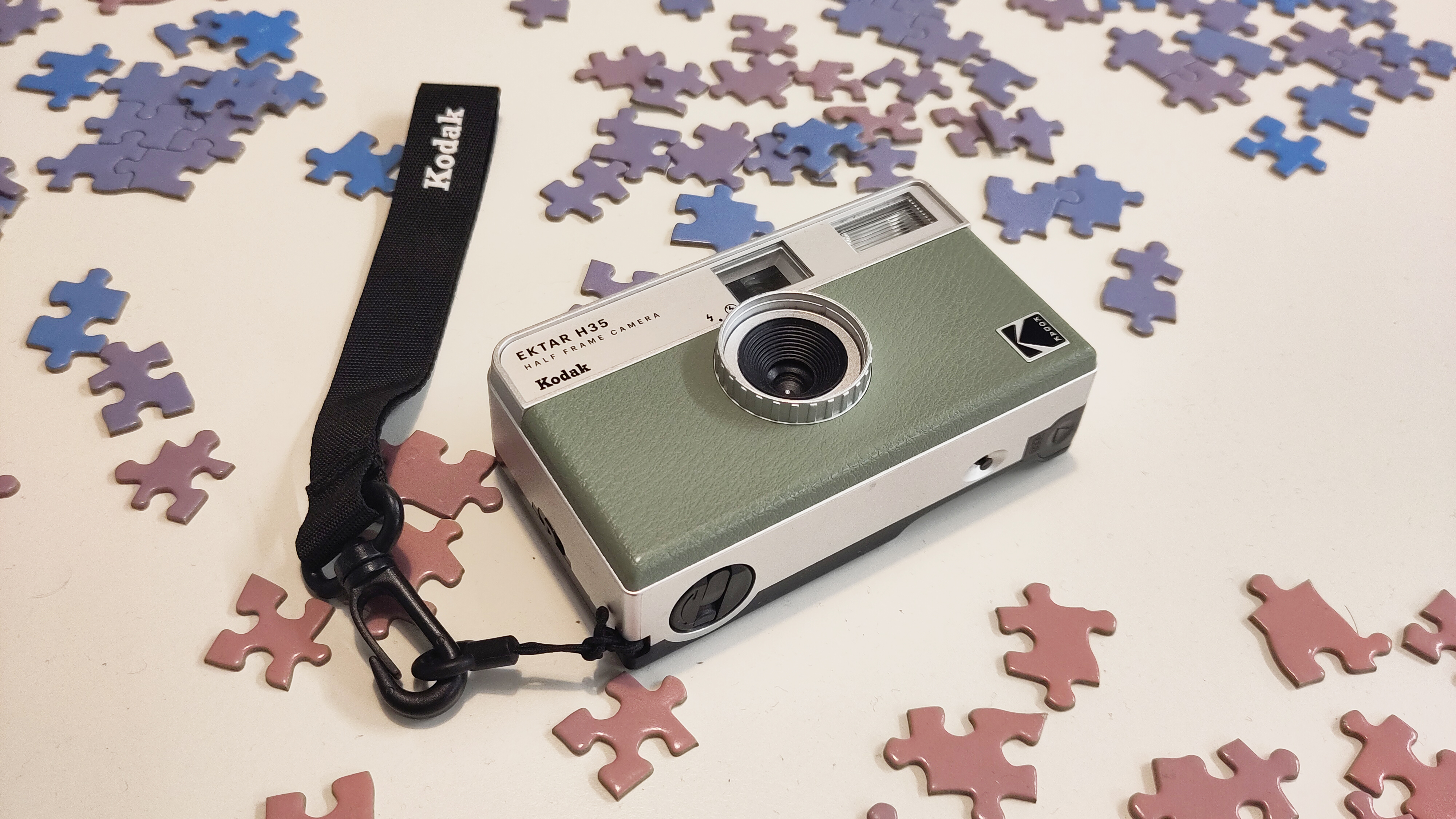 Kodak Ektar H35 Half Frame Film Camera Review - Casual Photophile