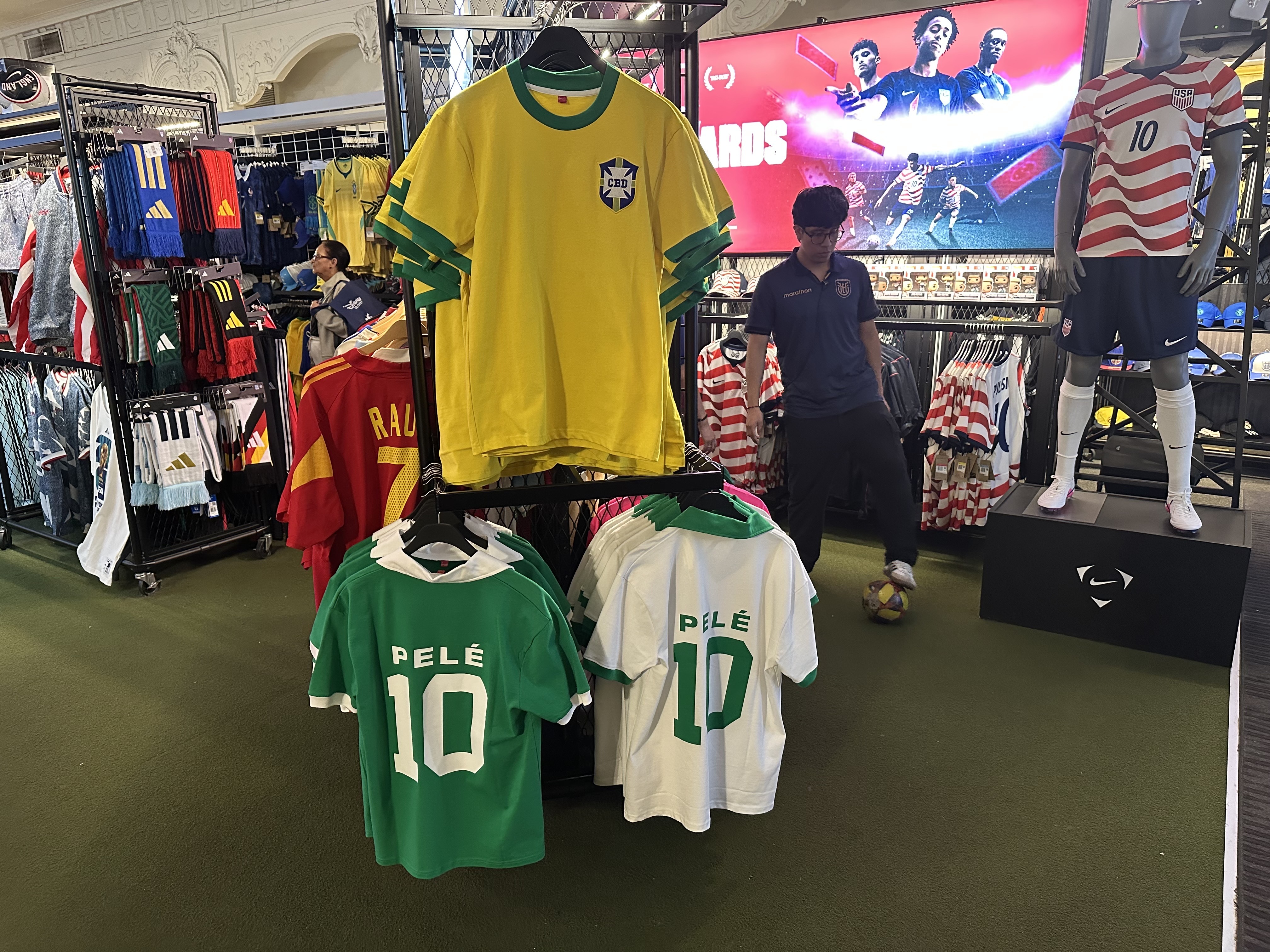 Pele Soccer
