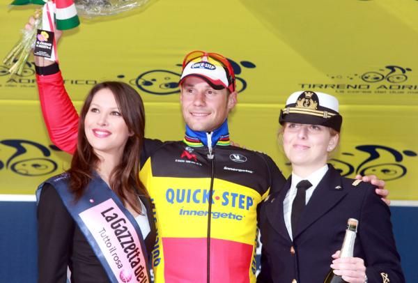 Boonen celebrates with friends on the podium