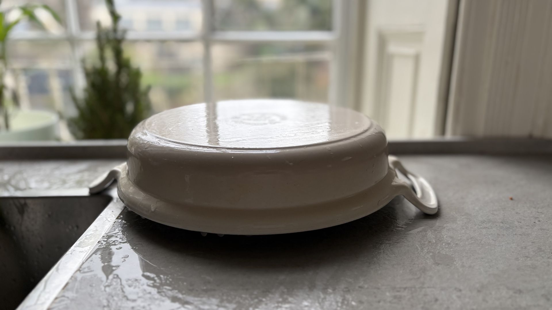 Testing the Le Creuset Modern Heritage Shallow Casserole Dish