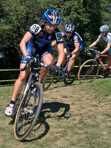 Deidre Winfield (C3-Athletes Serving Athletes) leads the field in pursuit of Maureen Bruno-Roy.