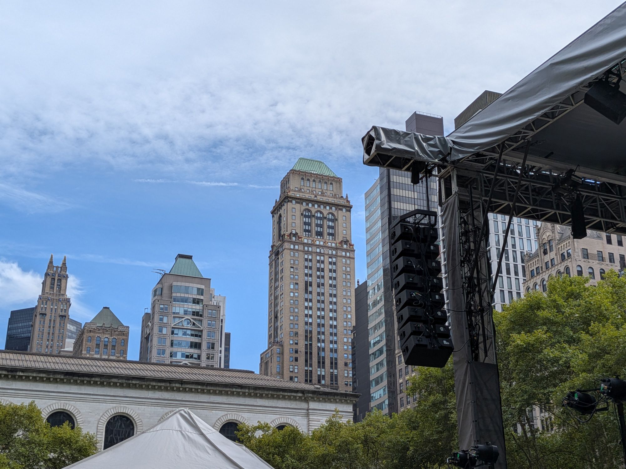 Google Pixel 10 zoom test sample.