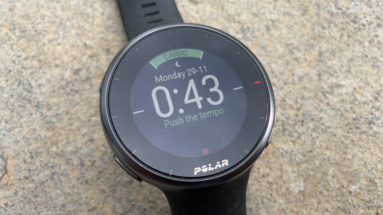 We Review the New Polar Vantage V3 Smartwatch – Triathlete