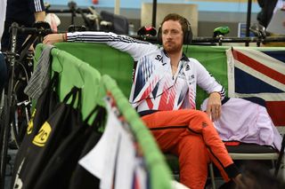 Bradley Wiggins relaxes before the team pursuit final, Track World Championships 2016