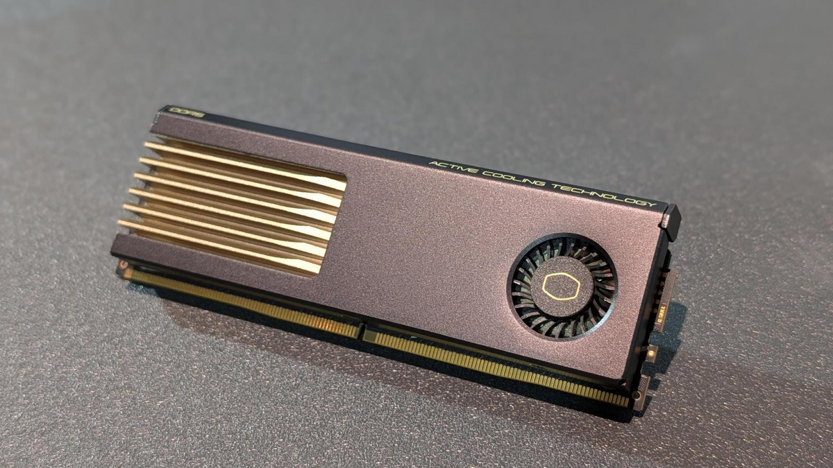 Cooler Master active cooling