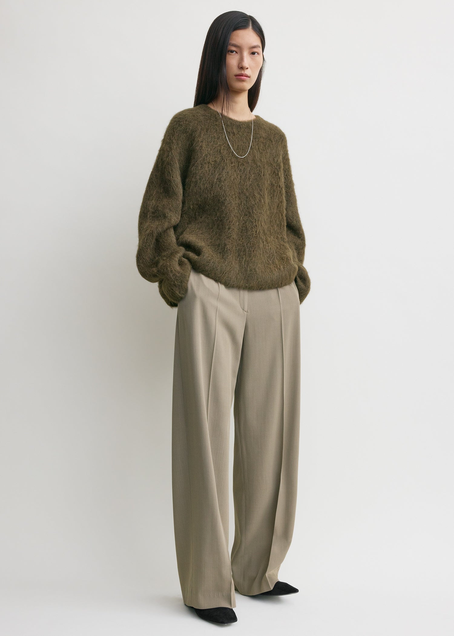 Boxy Alpaca Knit Pepper