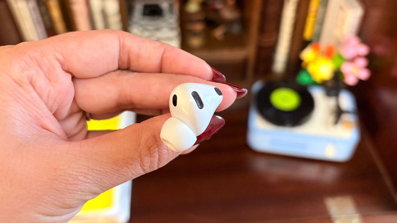 Apple AirPods Pro 3 wireless earbuds