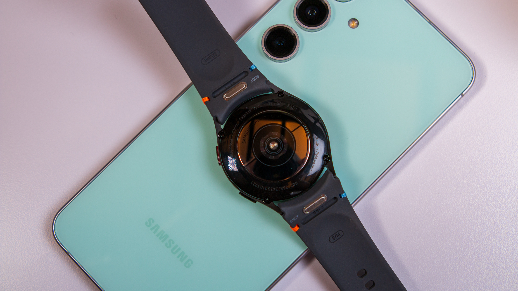 Galaxy Watch FE with Samsung Galaxy S24 FE