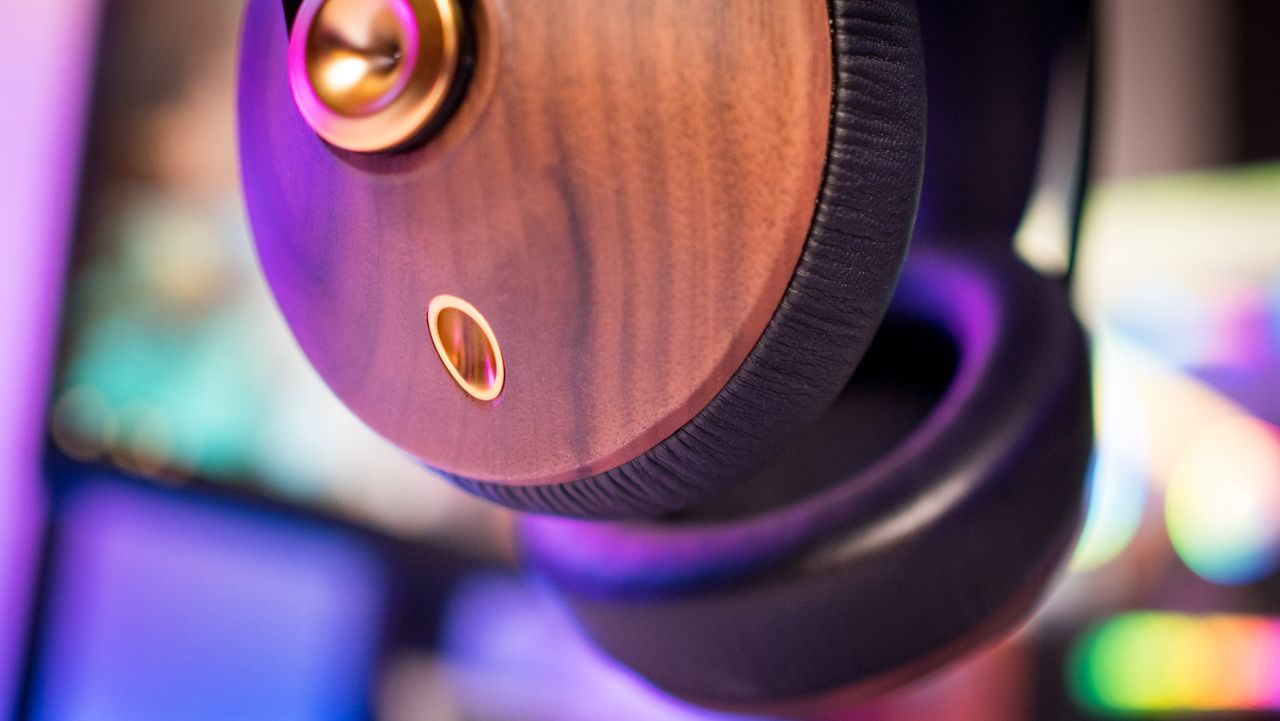 Meze 99 Classics detachable cable connector