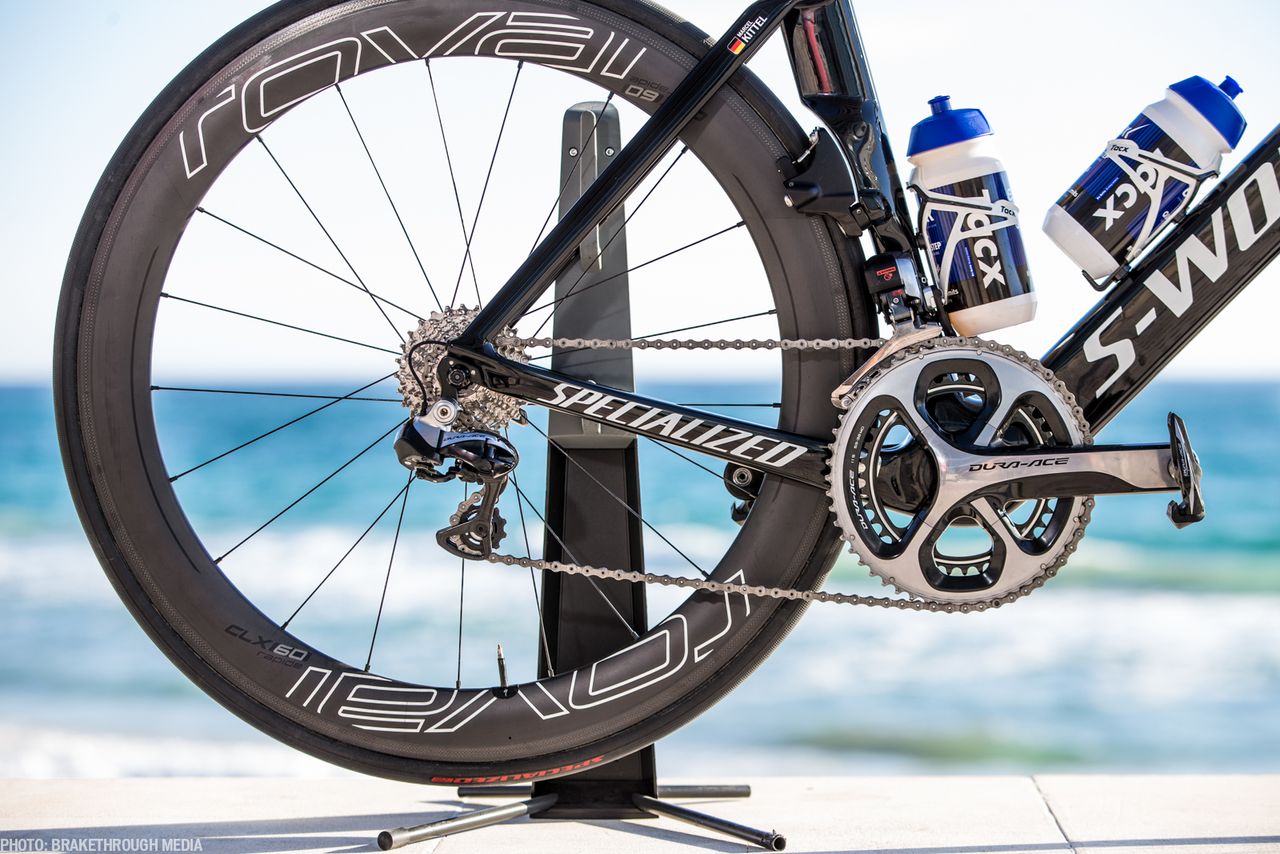 Roval Rapide CLX 60 wheels.