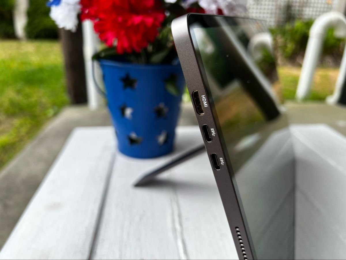 Innocn 15A1F Portable Monitor Review OLED Value Tom
