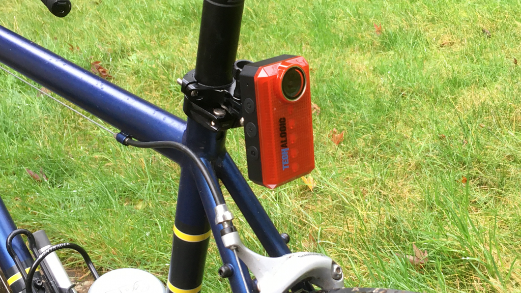 Techalogic CR1 Rear Light and Camera review inexpensive and