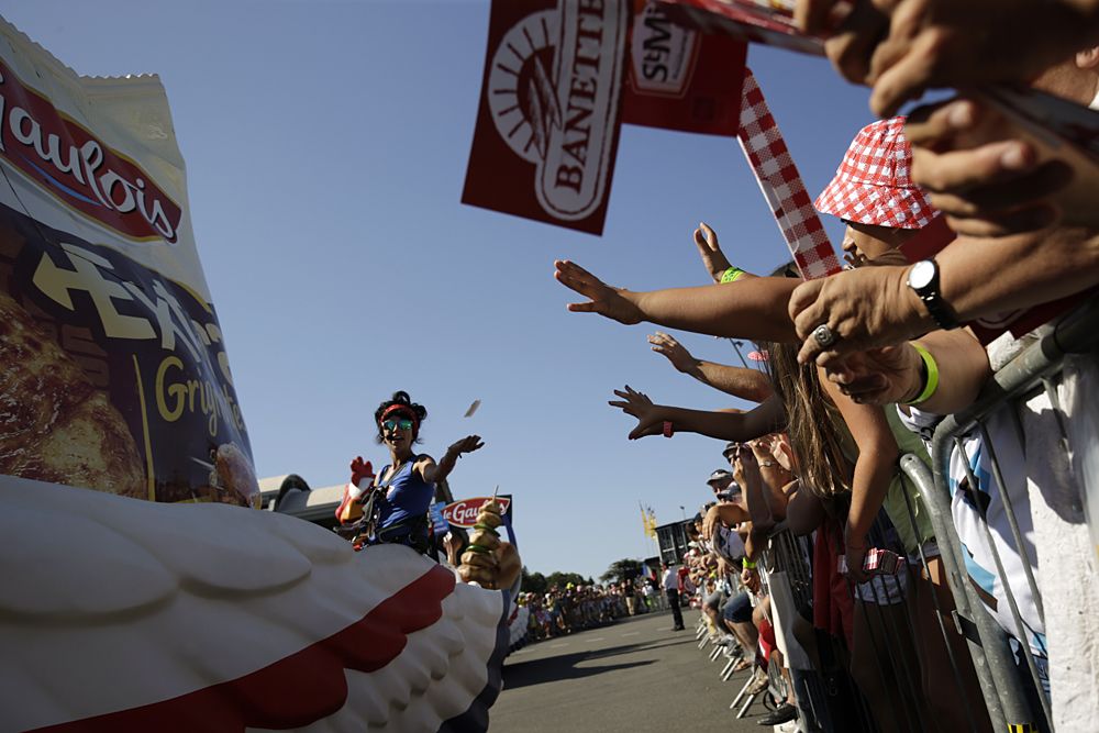 Fans during stage 16