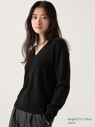 UNIQLO, Cashmere V Neck Jumper