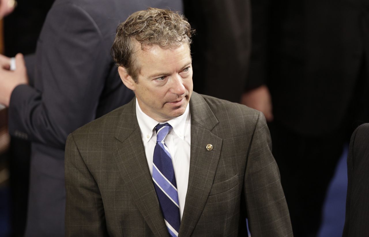 Rand Paul arrives for in the House chamber prior to Benjamin Netanyahu&amp;#039;s speech.