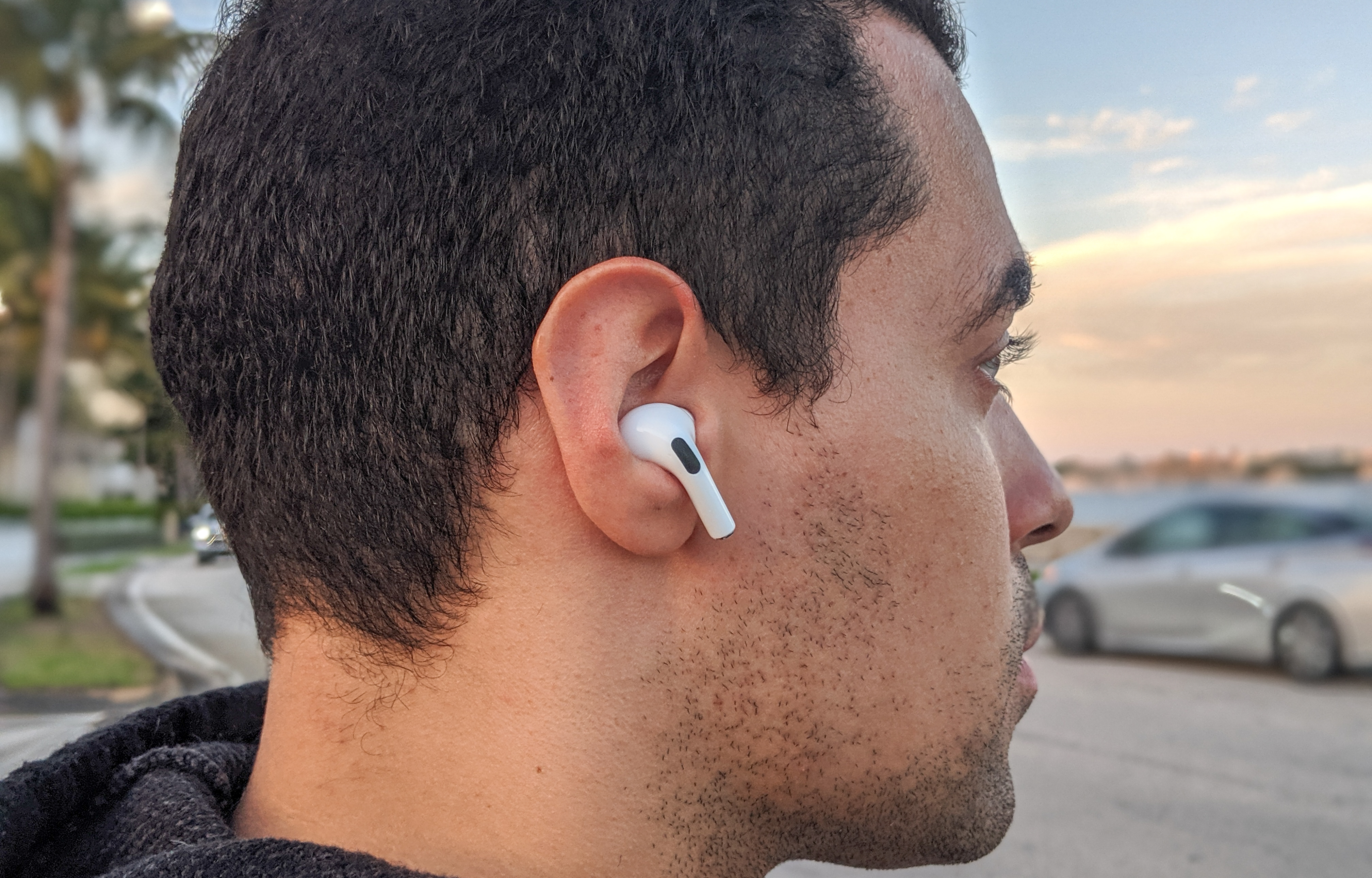 best headphones and earbuds for voice and video calls: Apple AirPods Pro