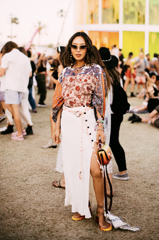 Best Coachella Fashion Moments \ Aimee Song attends the 2019 Coachella Valley Music And Arts Festival - Weekend 1 on April 13, 2019 in Indio, California.