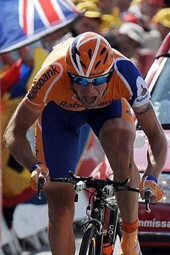 Denis Menchov (Rabobank) moved up to fourth