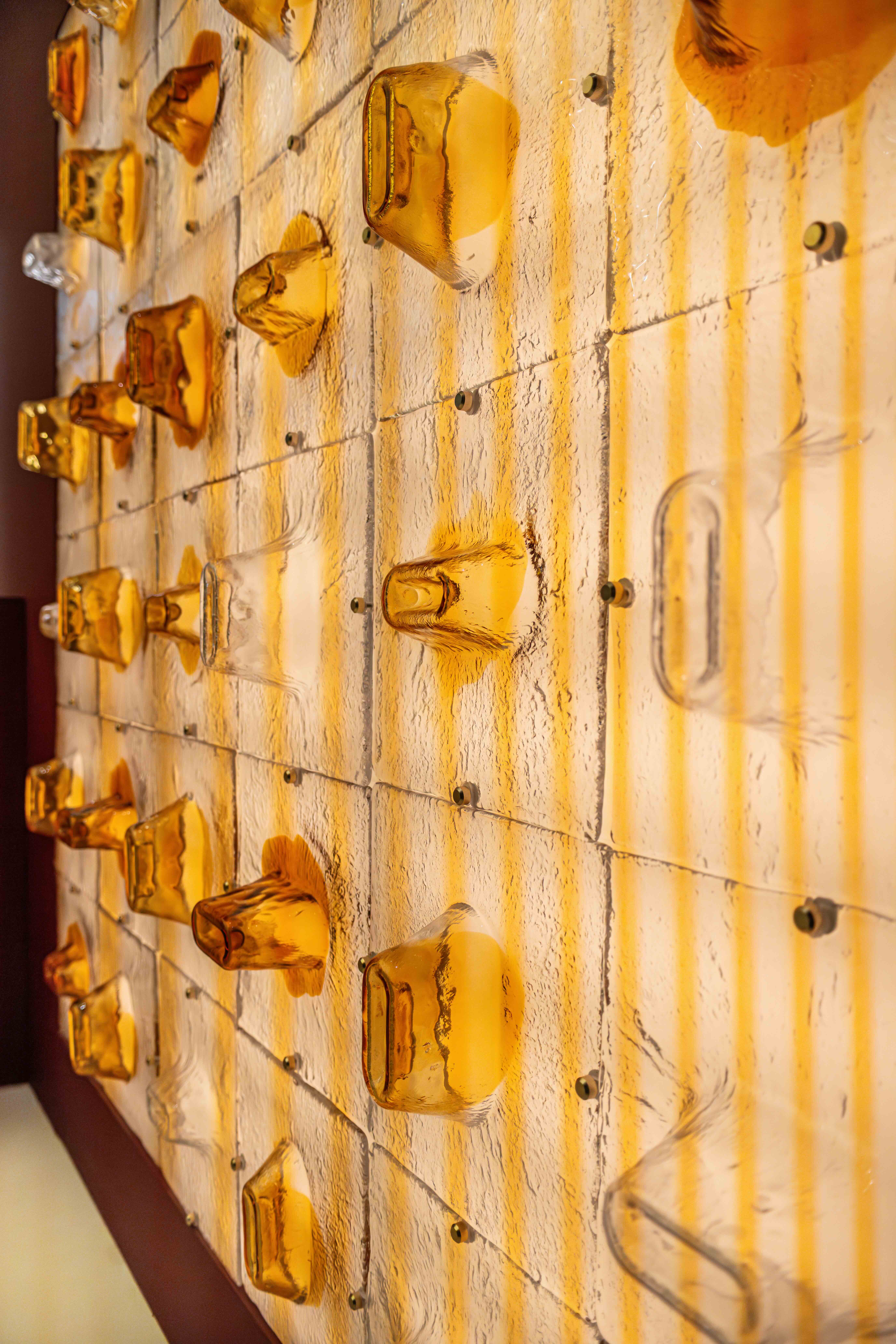 glass panel wall
