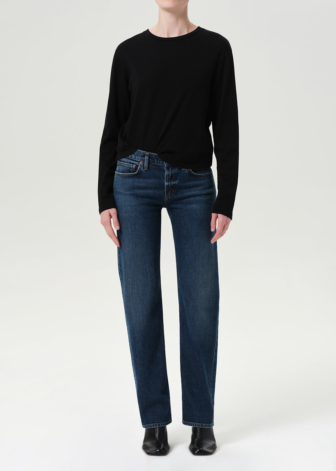 Low Rise Slim 29" (comfort Stretch) in Slick - 23 / Slick