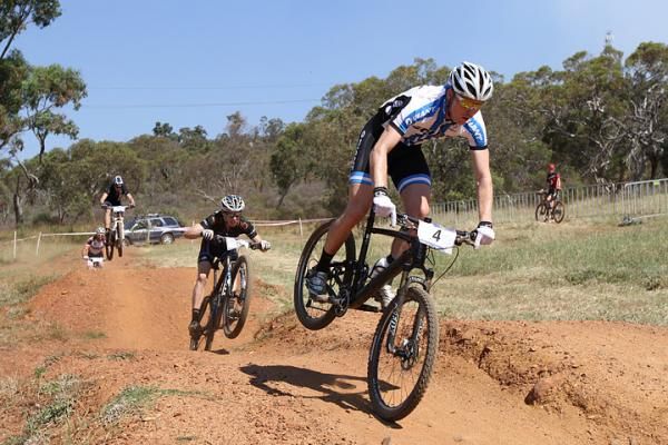 Josh Carlson leads Ben Henderson