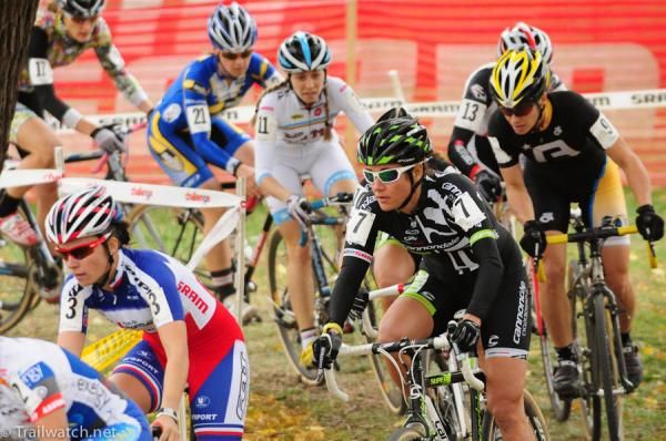 Nicole Duke (Cannondale) takes second place and moves up to second place in the series