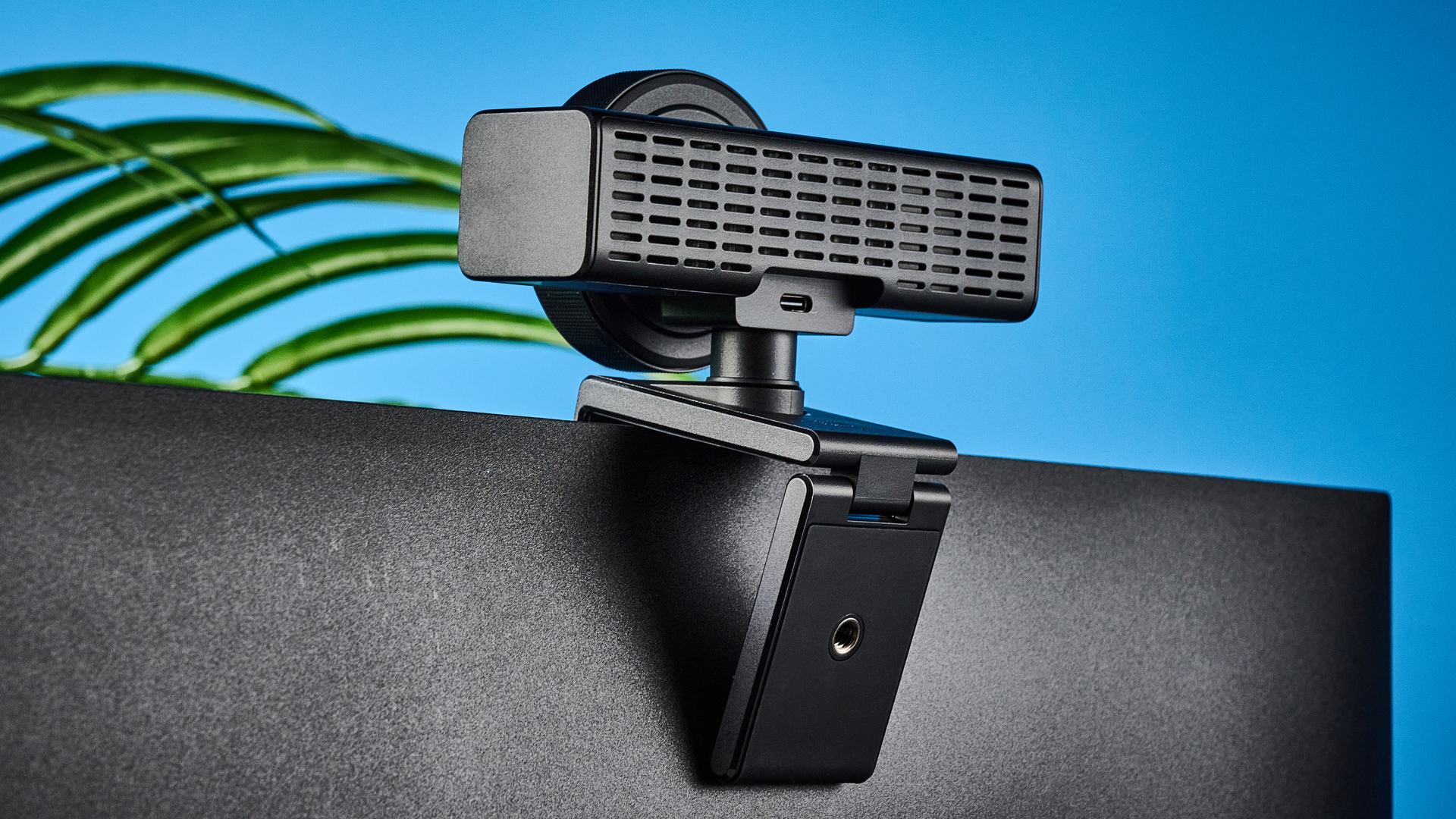 A black Razer Kiyo V2 Pro 4K webcam