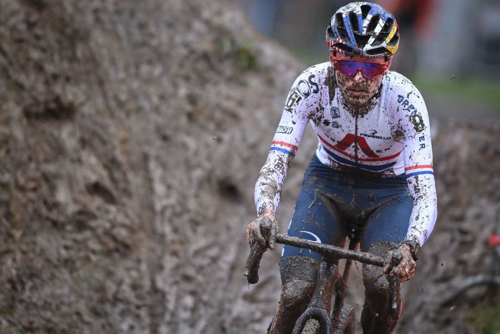 Britains Thomas Pidcock competes during the mens elite race of the Cyclocross Gullegem cycling event on January 4 2022 in Gullegem Belgium OUT Photo by DAVID STOCKMAN BELGA AFP Belgium OUT Photo by DAVID STOCKMANBELGAAFP via Getty Images