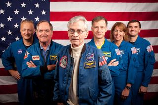 STS 1 and STS-135 Crew Members 2