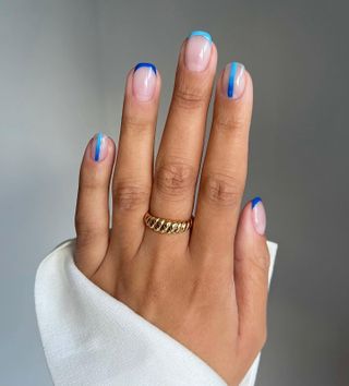 @iramshelton mixed blue nail art